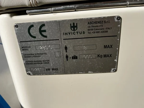 Invictus 280 TT - Boatscribe.com