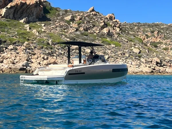Invictus 280 TT - Boatscribe.com