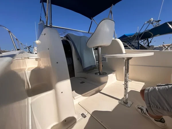Quicksilver Activ 755 Sundeck - Boatscribe.com
