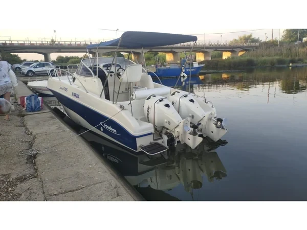 Quicksilver Activ 755 Sundeck - Boatscribe.com