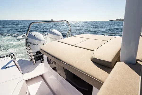 Axopar 37  Sun Top - Boatscribe.com