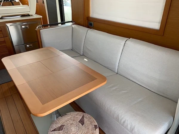 Swift Trawler 47 - Boatscribe.com