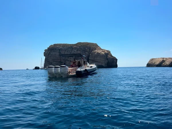 Nuova Jolly Prince 38 Sport Cabin - Boatscribe.com