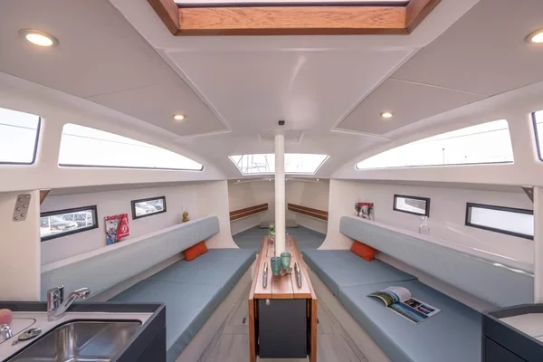 RM 890 - Boatscribe.com