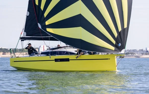 RM 890 - Boatscribe.com