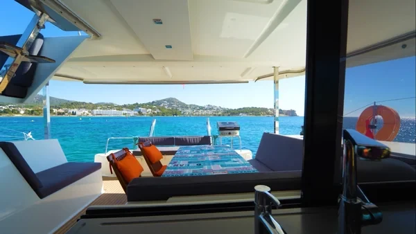 Lucia 40 - Boatscribe.com