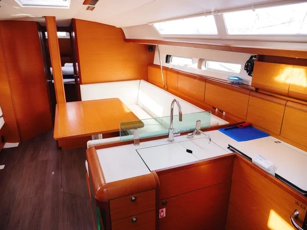 Sun Odyssey 449 - Boatscribe.com