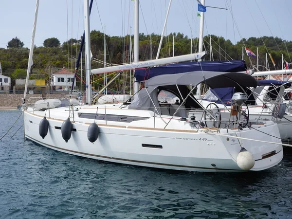 Sun Odyssey 449 - Boatscribe.com