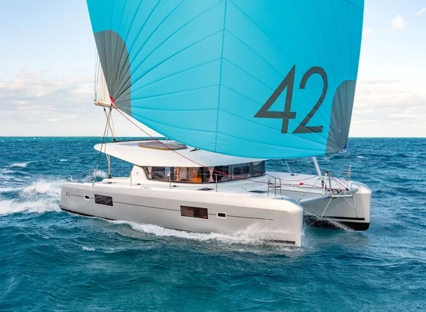 Lagoon 42 - Boatscribe.com
