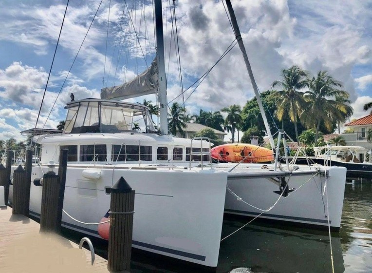Lagoon 450 - Boatscribe.com