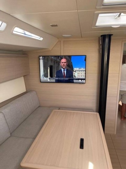 Solaris 47 - Boatscribe.com