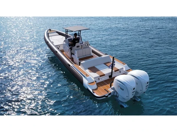 Rock marine 36 - Boatscribe.com