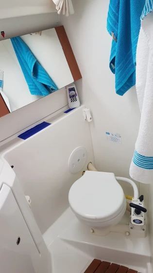 Oceanis 37 - Boatscribe.com