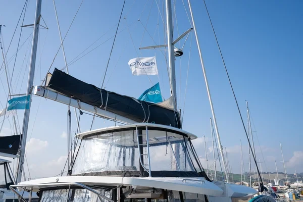 Lagoon 46 - Boatscribe.com