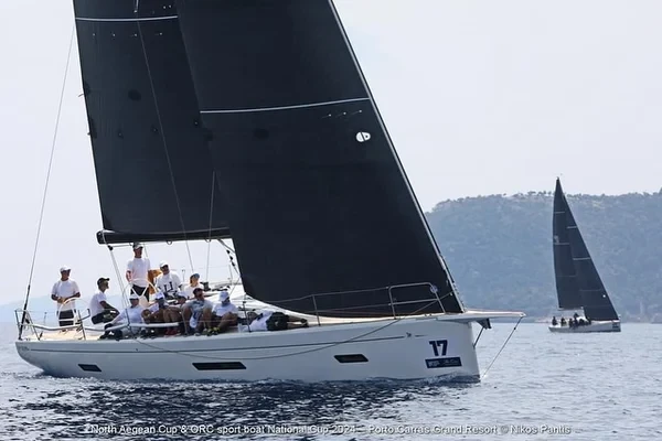 Overblue 44 - Boatscribe.com
