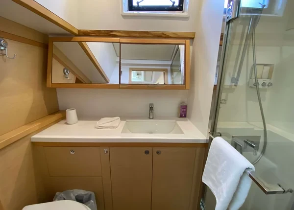 Lagoon 52 - Boatscribe.com