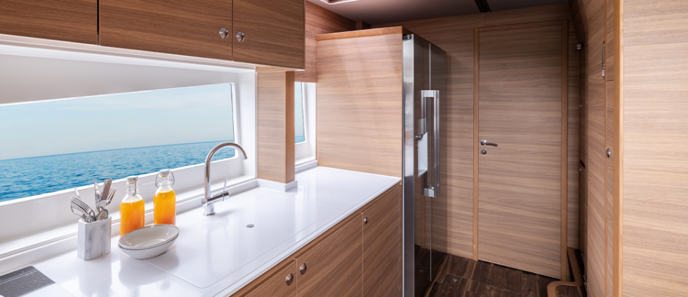 Aquila 54 - Boatscribe.com