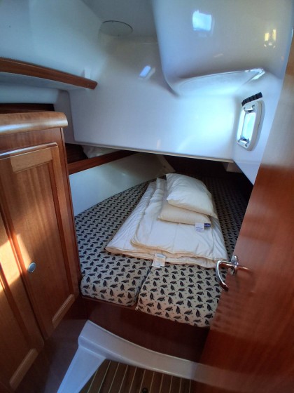 Dufour 36 Classic - Boatscribe.com