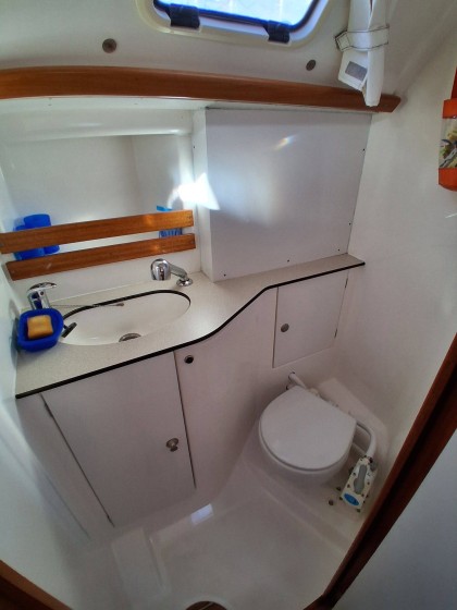 Dufour 36 Classic - Boatscribe.com