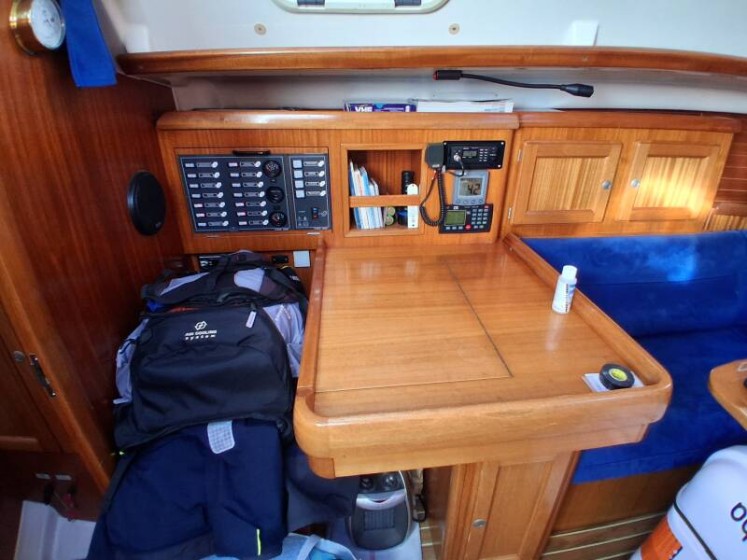 Dufour 36 Classic - Boatscribe.com