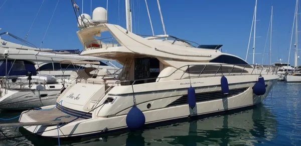 Riva 70 Dolce Vita - Boatscribe.com