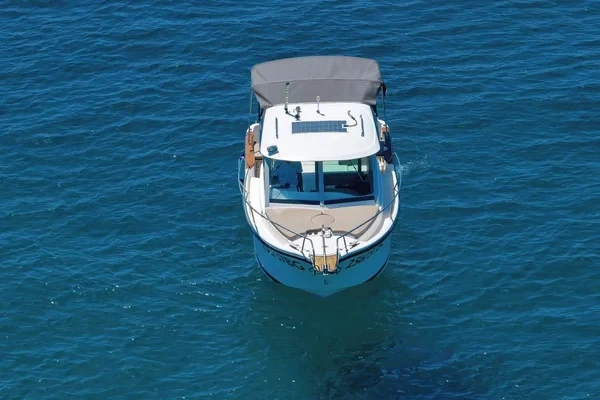 Ocqueteau Timonier 715 - Boatscribe.com