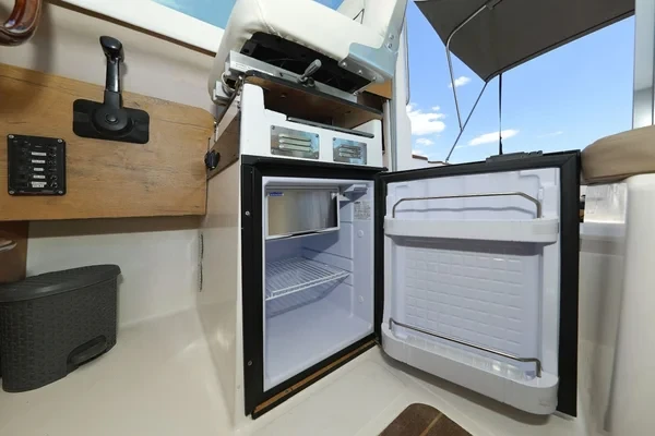 Ocqueteau Timonier 715 - Boatscribe.com
