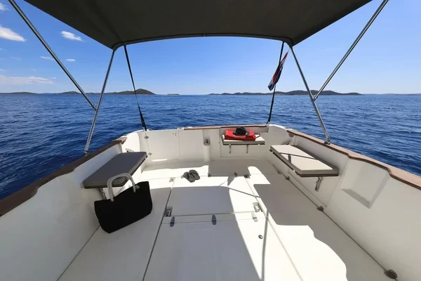 Ocqueteau Timonier 715 - Boatscribe.com