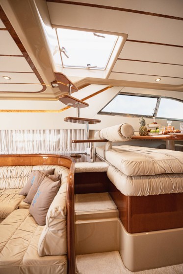 Ferretti 165 Fly - Boatscribe.com