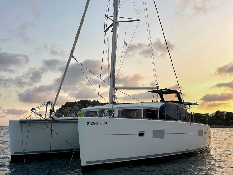 Lagoon 450 - Boatscribe.com