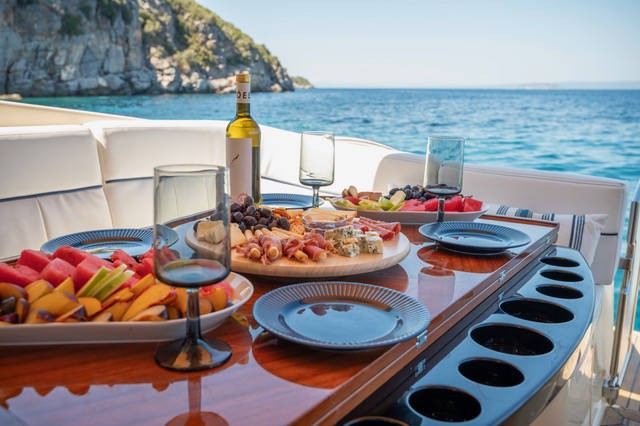 Elan Power 42 - Boatscribe.com