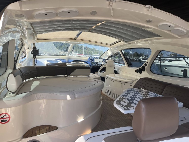 Azimut Atlantis 55 - Boatscribe.com