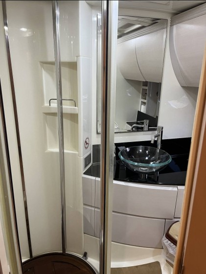 Azimut Atlantis 55 - Boatscribe.com