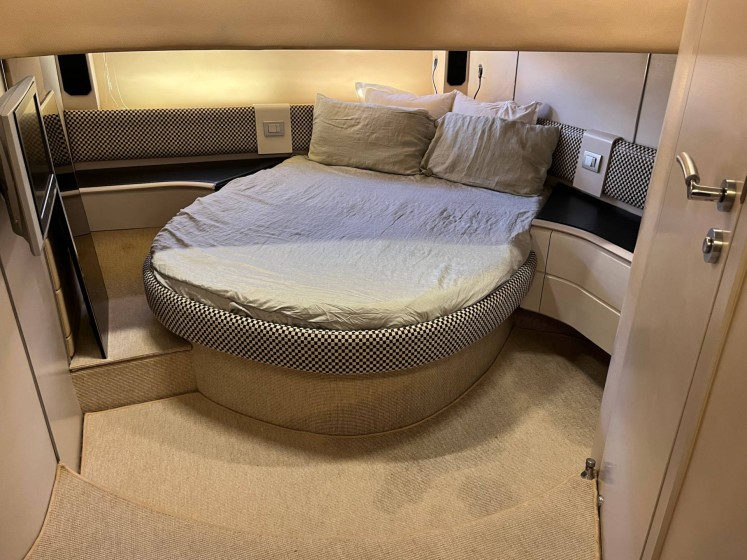 Azimut Atlantis 55 - Boatscribe.com