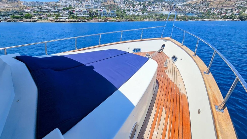 Custom Built - Boatscribe.com