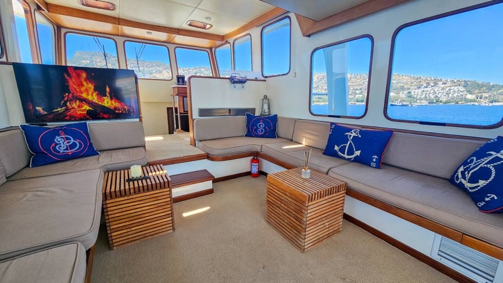Custom Built - Boatscribe.com
