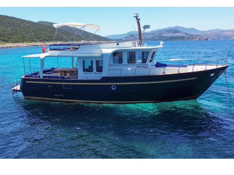 Custom Built - Boatscribe.com