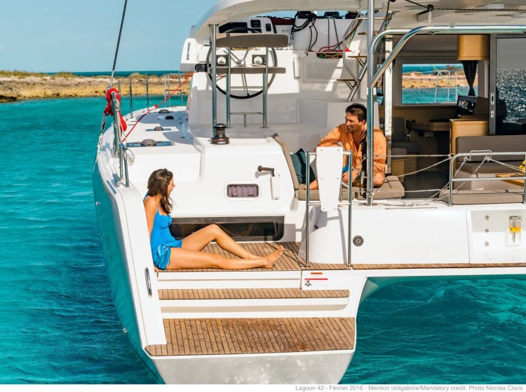 Lagoon 42 - Boatscribe.com
