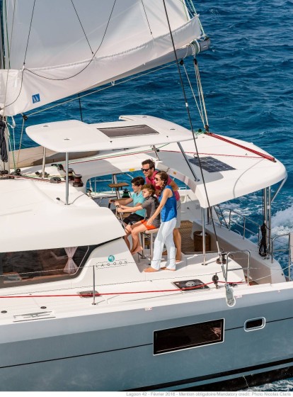 Lagoon 42 - Boatscribe.com