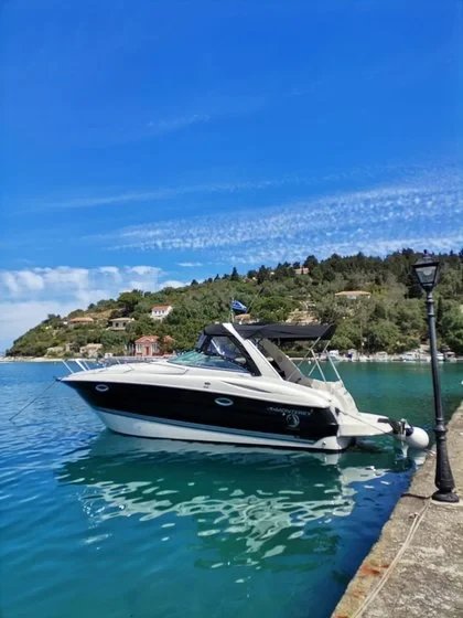 Monterey 298 - Boatscribe.com