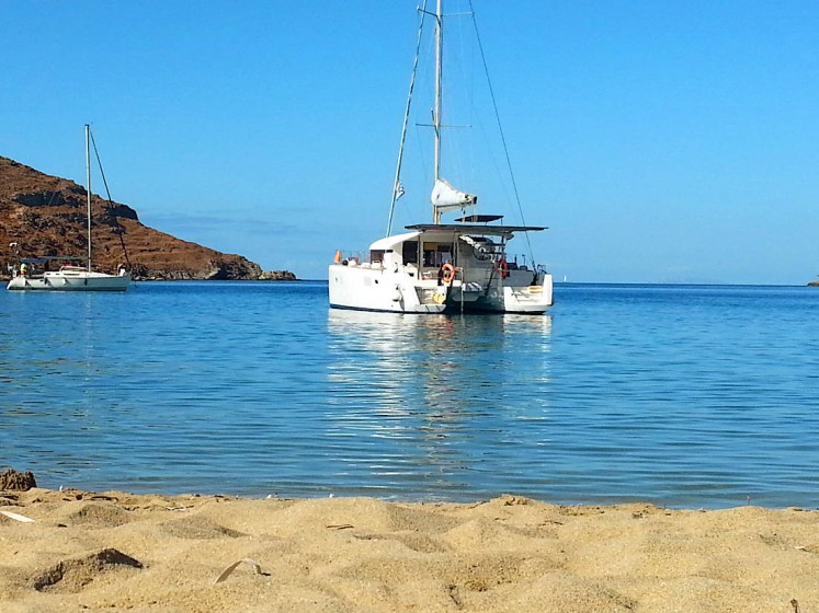 Lagoon 39 - Boatscribe.com