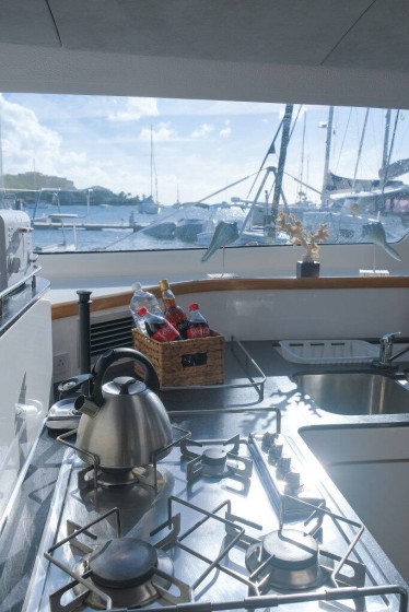 Voyage 480 - Boatscribe.com
