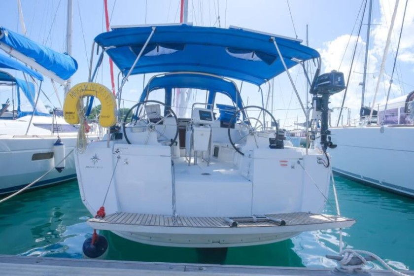 Sun Odyssey 419 - Boatscribe.com
