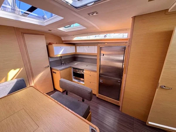 Dufour 470 - Boatscribe.com