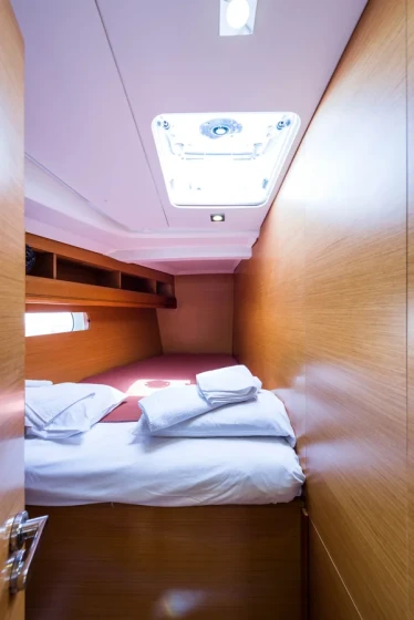 Sun Odyssey 469 - Boatscribe.com