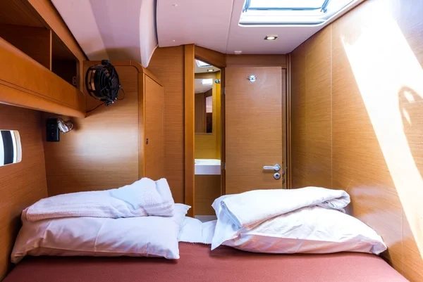 Sun Odyssey 469 - Boatscribe.com