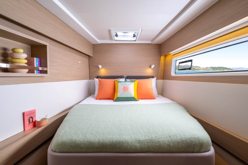 Lagoon 43 - Boatscribe.com