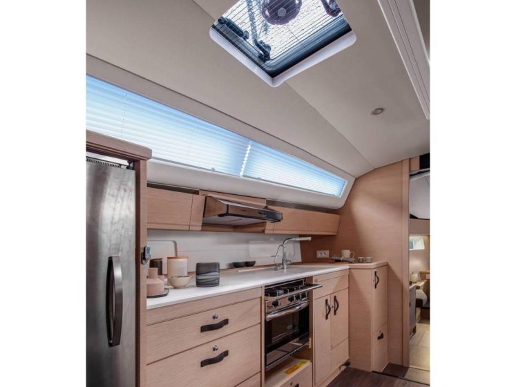 Jeanneau 54 - Boatscribe.com