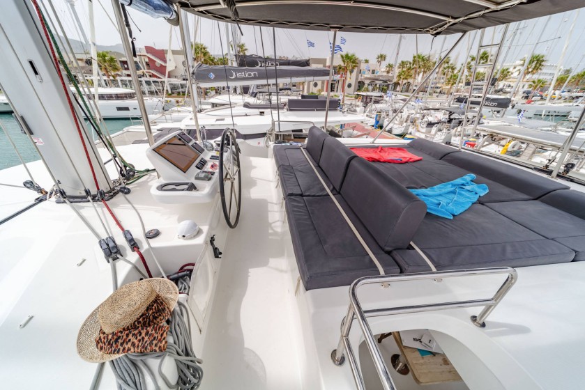 Lagoon 50 - Boatscribe.com