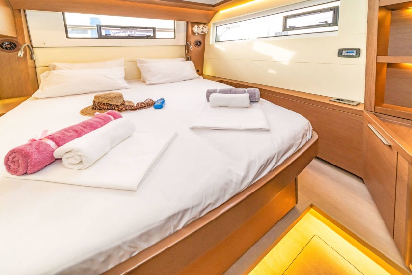 Lagoon 50 - Boatscribe.com